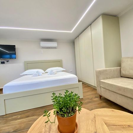 Flors Apartments Dıraç Dış mekan fotoğraf