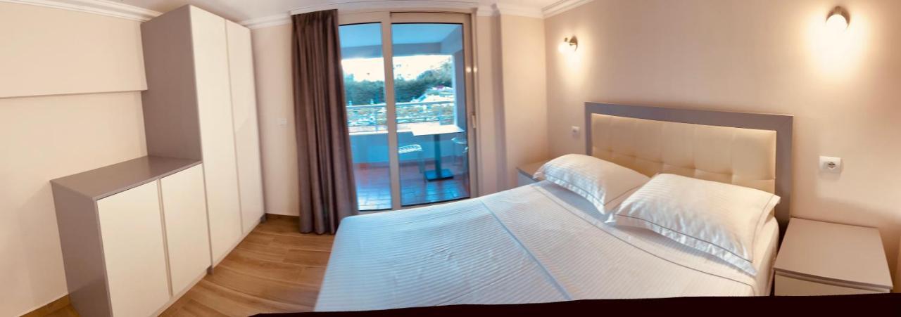 Flors Apartments Dıraç Dış mekan fotoğraf