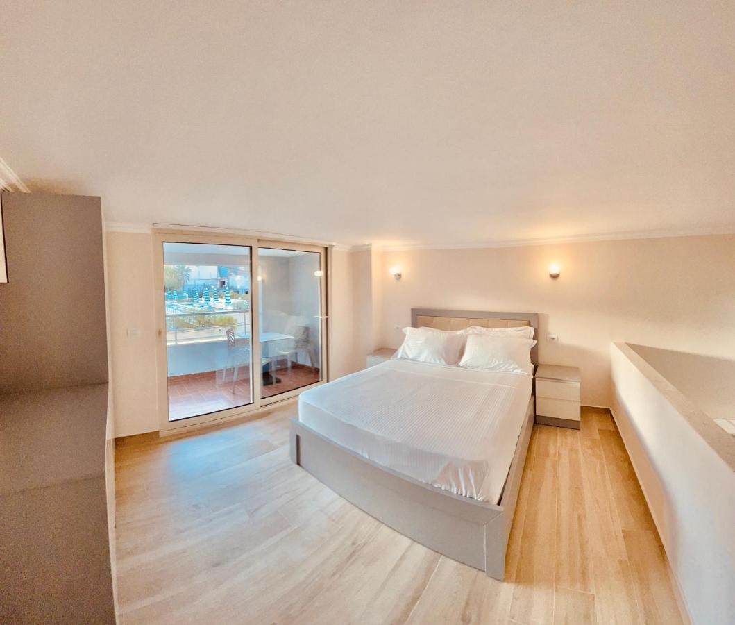 Flors Apartments Dıraç Dış mekan fotoğraf