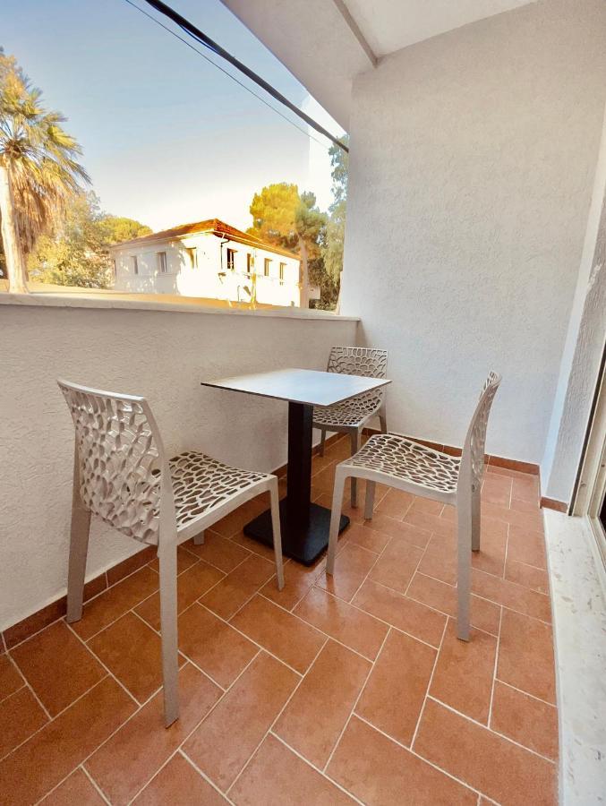 Flors Apartments Dıraç Dış mekan fotoğraf