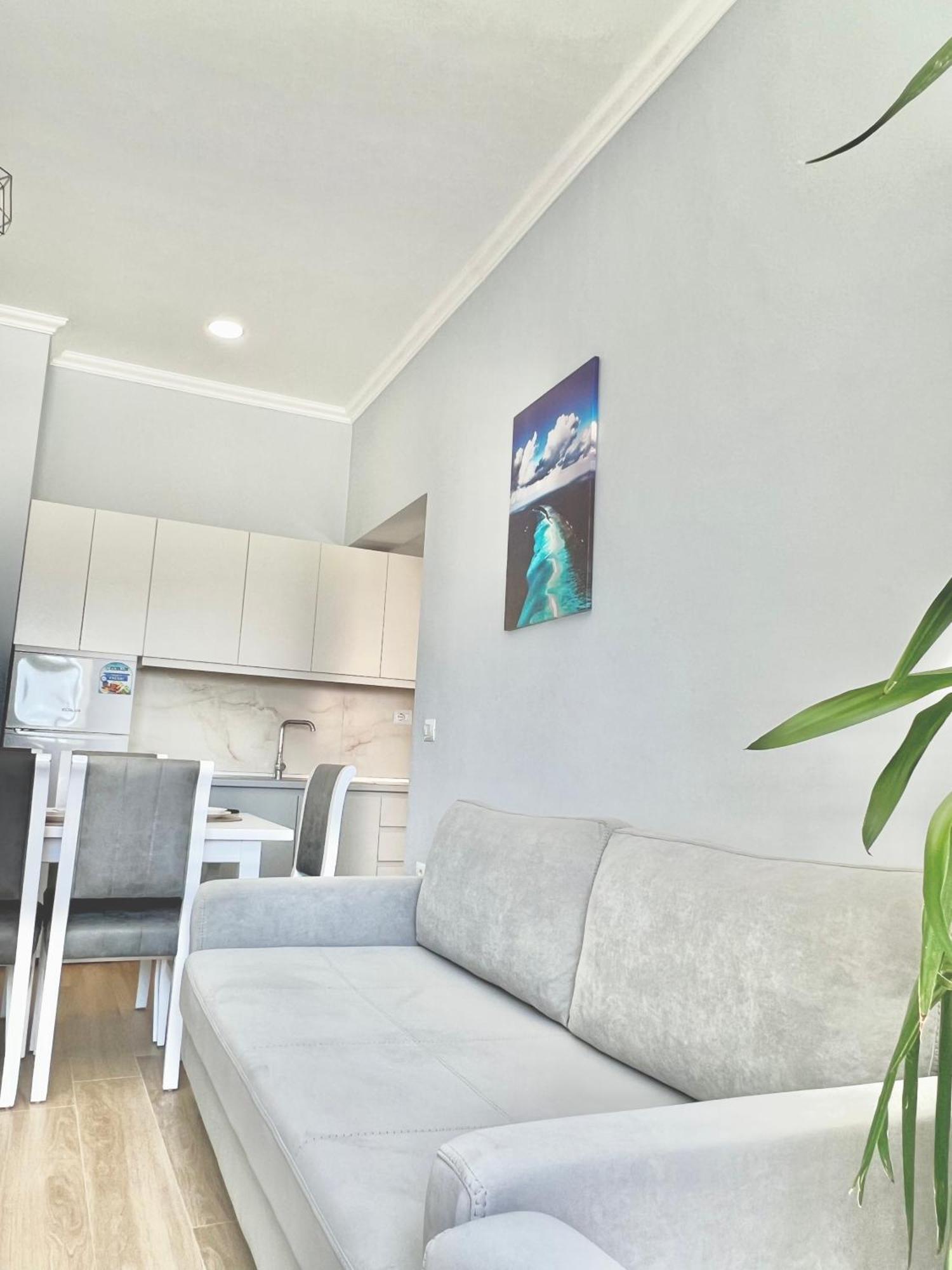 Flors Apartments Dıraç Dış mekan fotoğraf