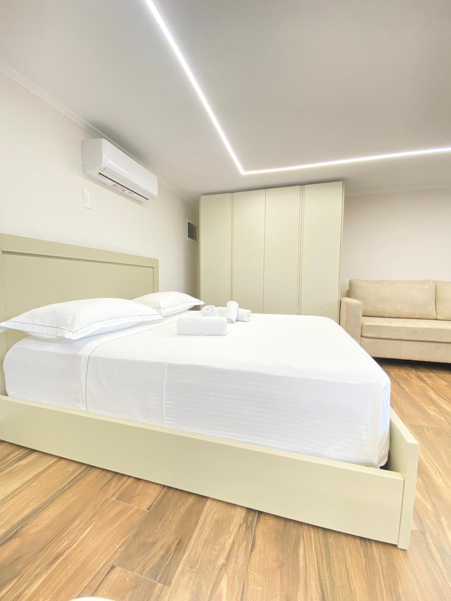 Flors Apartments Dıraç Dış mekan fotoğraf