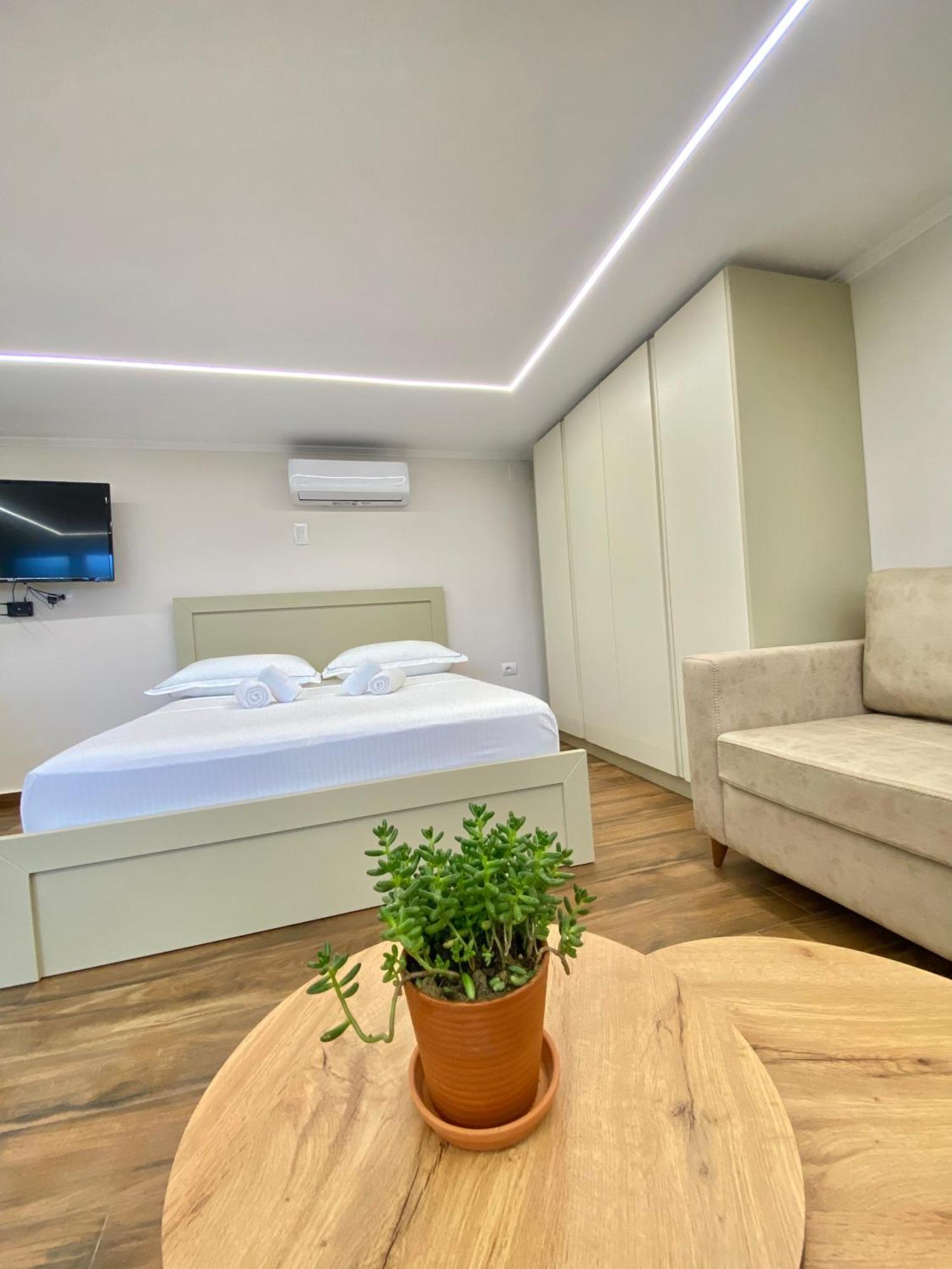 Flors Apartments Dıraç Dış mekan fotoğraf
