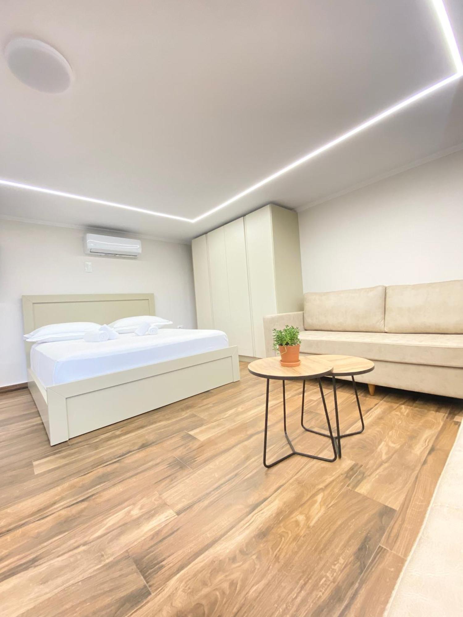 Flors Apartments Dıraç Dış mekan fotoğraf