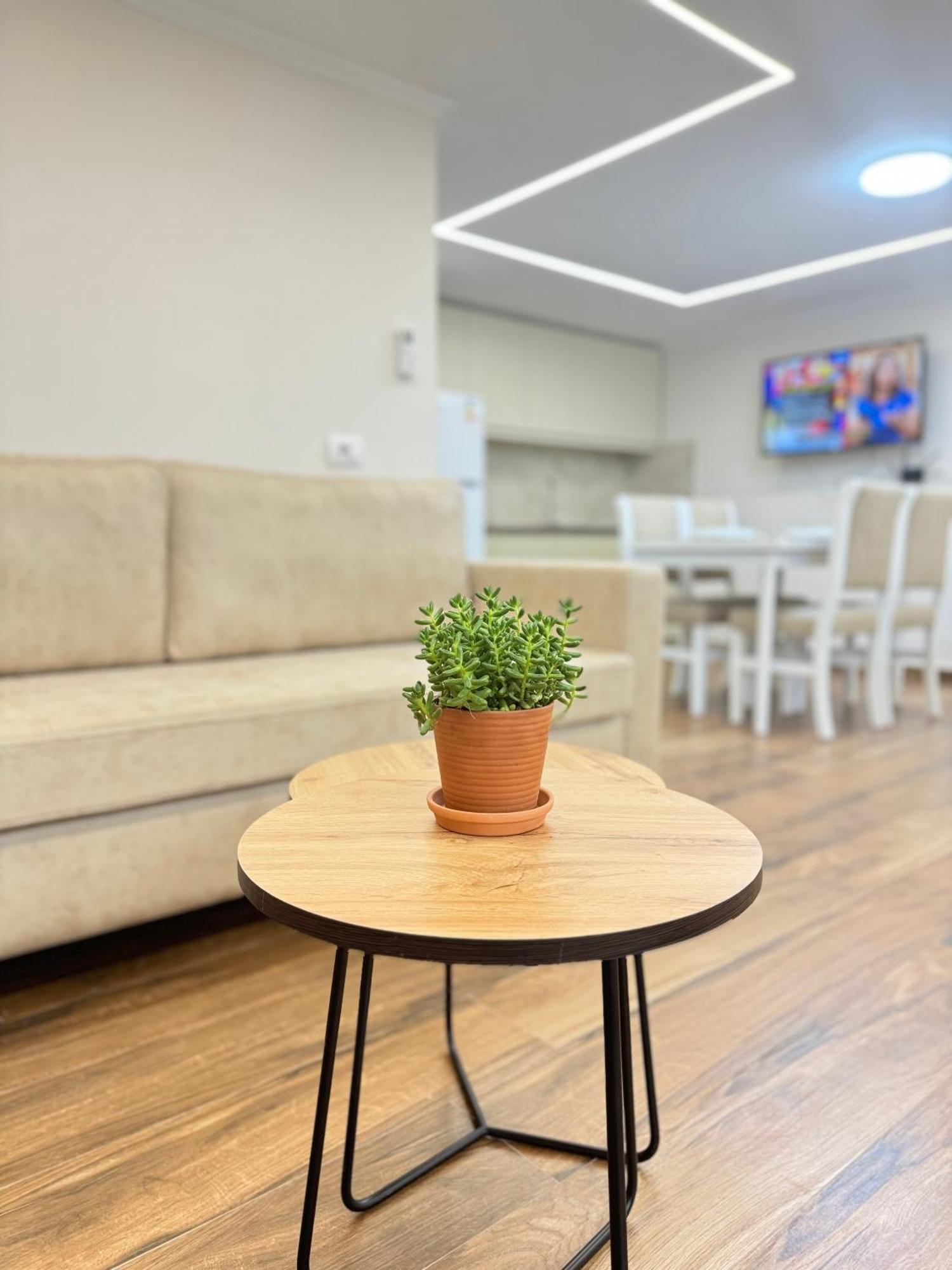 Flors Apartments Dıraç Dış mekan fotoğraf